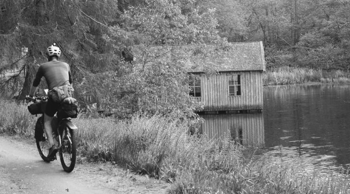 Zr_jpXwSmWtT2VeVARQbXfwcRm3v6hz1_Q